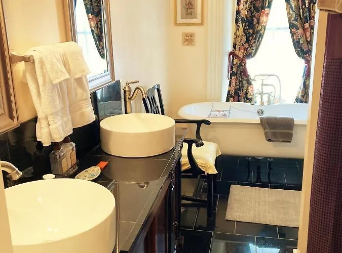 Bed & Breakfast The Federal House 4*
